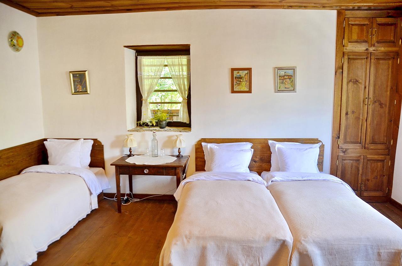 Kalinia Guesthouse B&B Kovacevica Ngoại thất bức ảnh
